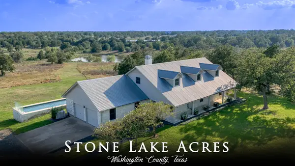 1880 Schoenberg Road, Carmine, TX 78932