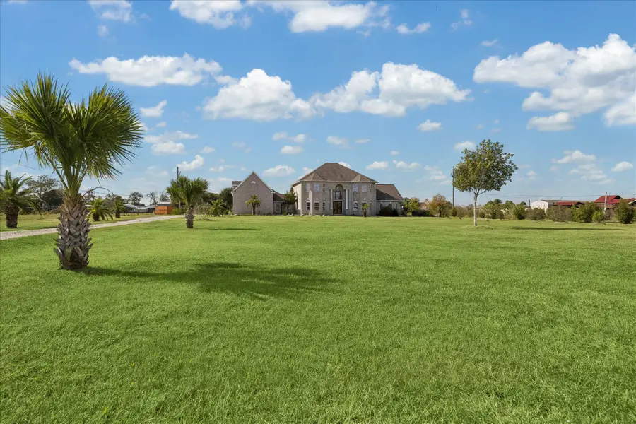 1651 County Road 604, Dayton, TX 77535 - Image #3