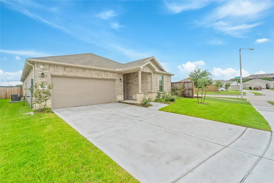 3111 Freiberger Lane, Alvin, TX 77511 - #3