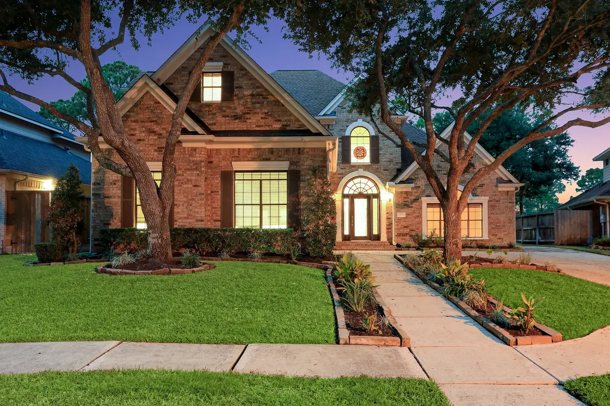 2410 Sawgrass Court, League City, TX 77573 - #1