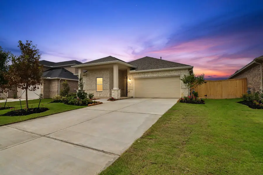 7930 Jade Crest Drive, Angleton, TX 77515 - #2