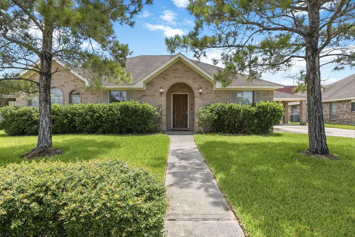 6802 Travis Street, Manvel, TX 77578 - #1