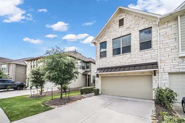 16114 Northern Cardinal Lane, Cypress, TX 77433