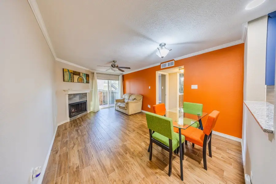 18800 Egret Bay Boulevard #401, Webster, TX 77058 - Image #3