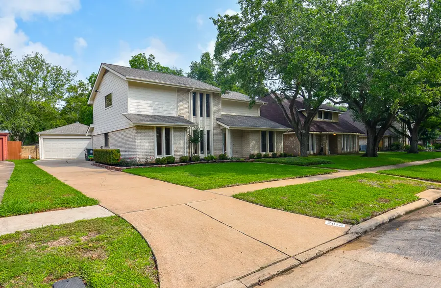 2814 River Birch Drive, Sugar Land, TX 77479 - Image #3