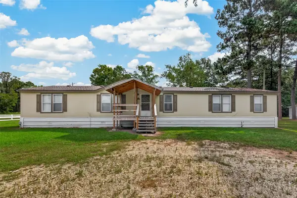 12889 Highway 105, Cleveland, TX 77327