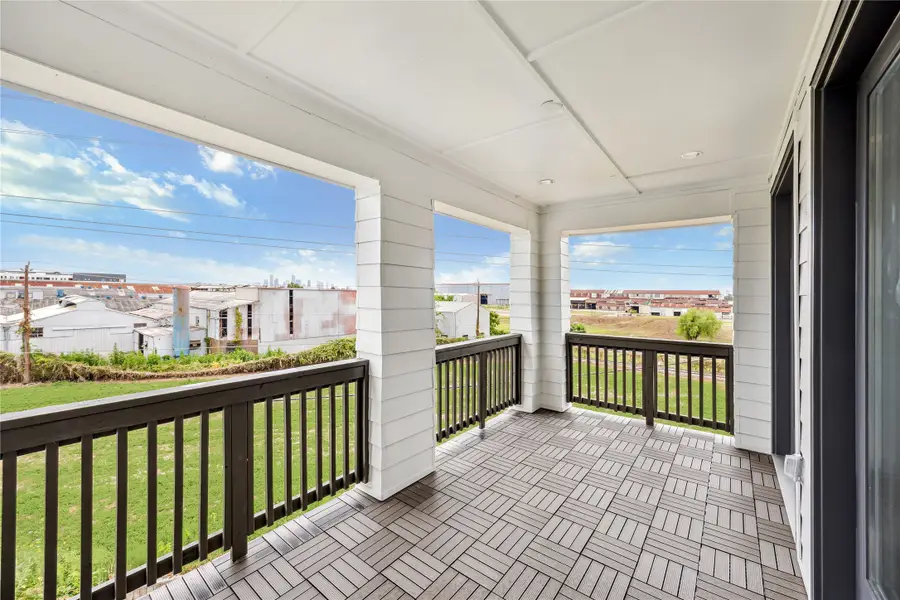 1006 Golden Nectar, Houston, TX 77008 - Image #2