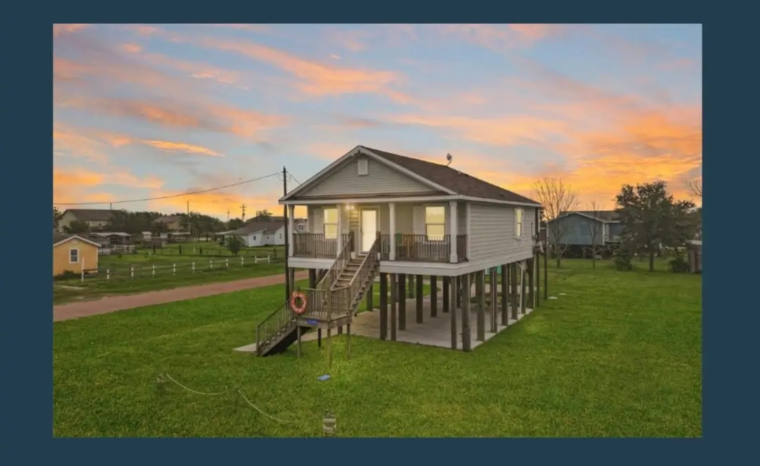 1124 Overton Avenue, Port Bolivar, TX 77650 - #1