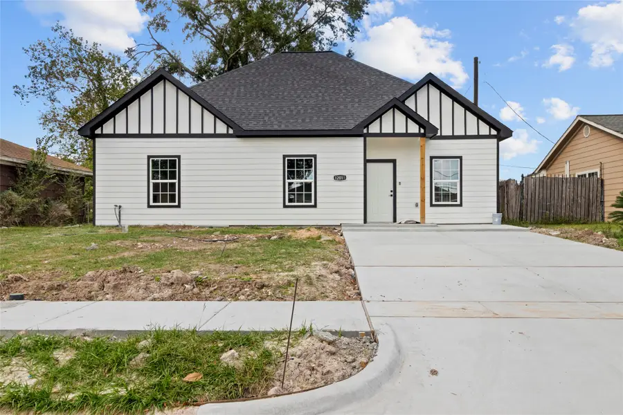 12011 Coulson Cir, Houston, TX 77015 - Image #2