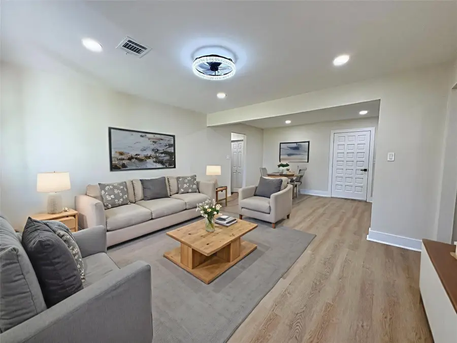 413 La Bradford Drive, Bay City, TX 77414 - #2