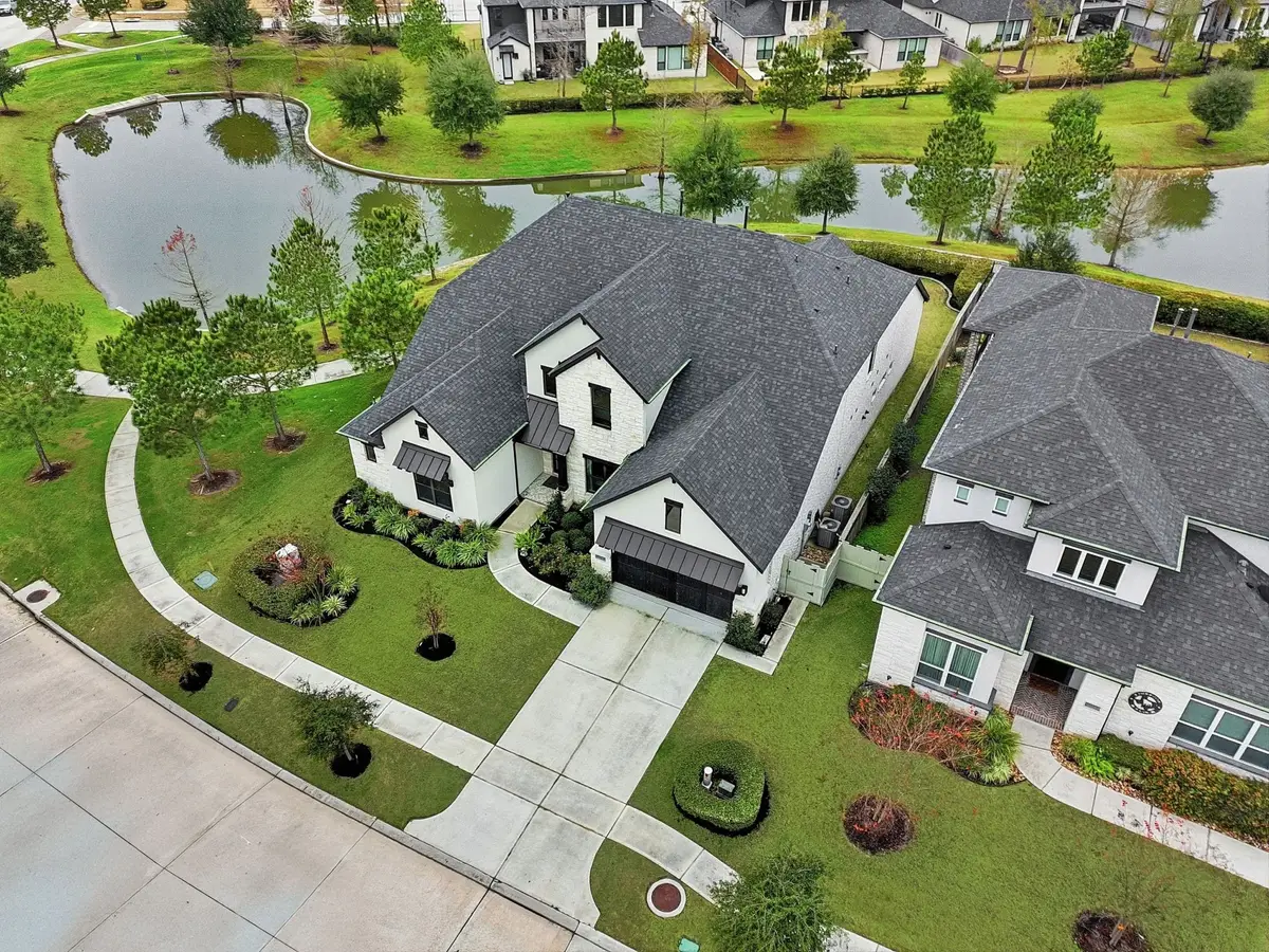 10102 S Goshawk Trail, Conroe, TX 77385 - #1