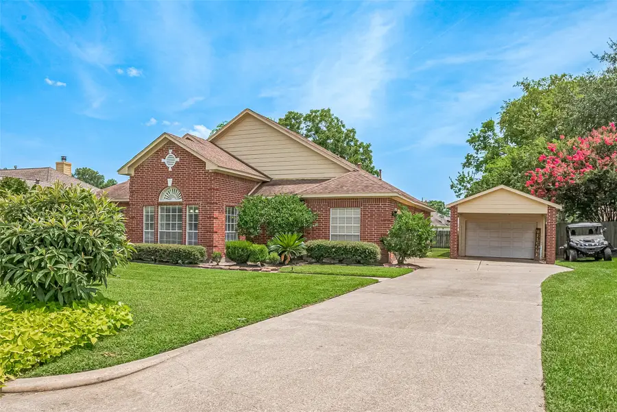 5165 Greenwater Drive, Willis, TX 77318 - Image #2