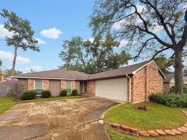 5519 Lynngate Drive, Spring, TX 77373
