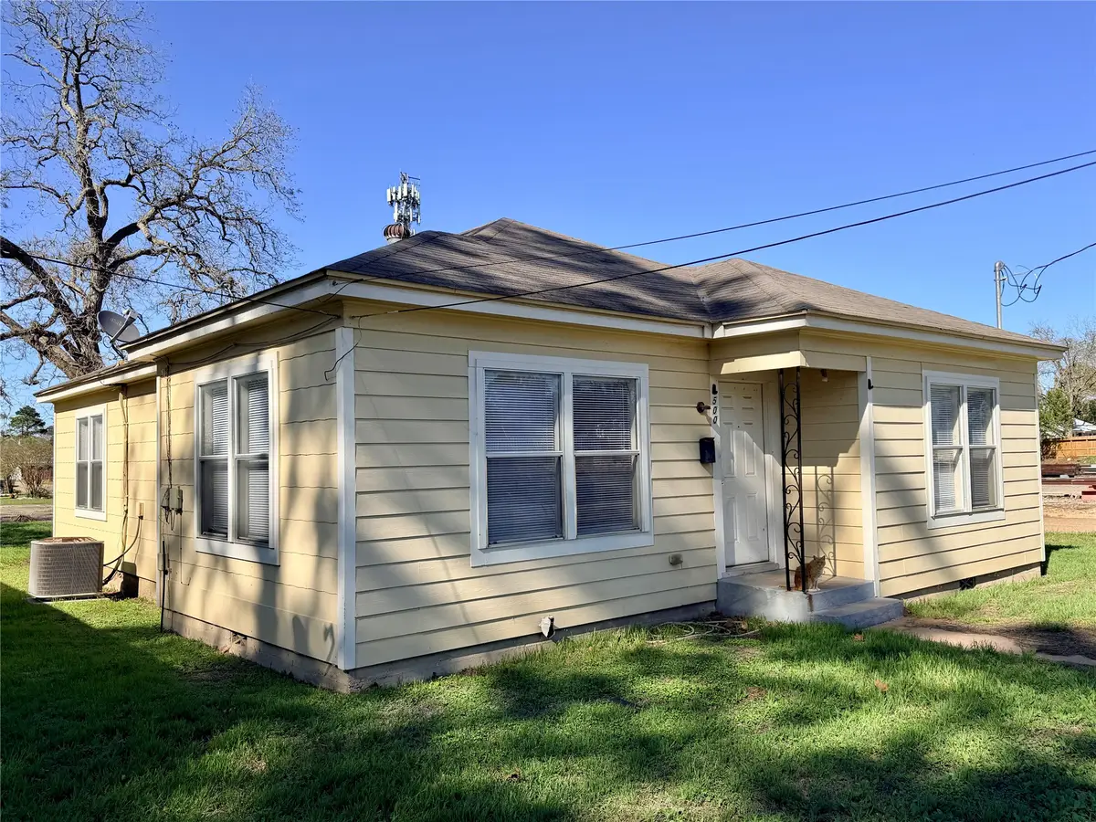 500 W Third Street, Brenham, TX 77833 - #1