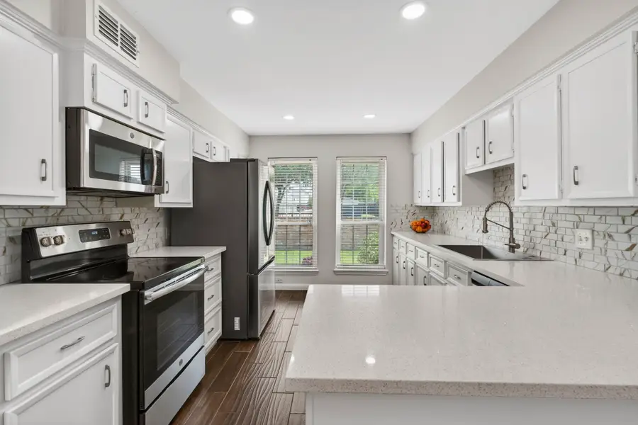 15 River Creek Way, Sugar Land, TX 77478 - #2