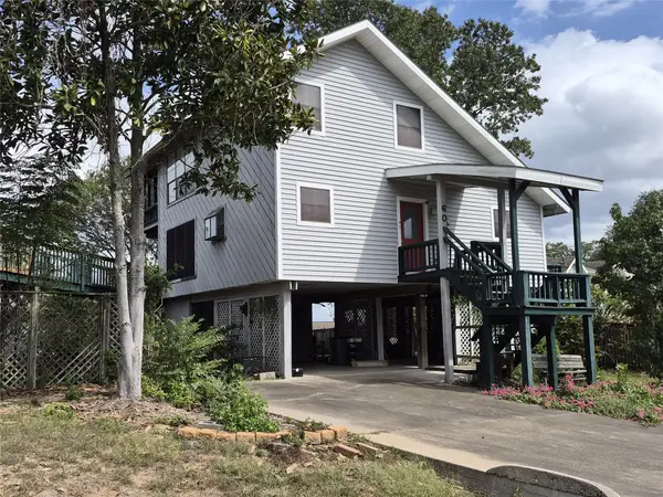 60 Hillcrest Drive, Coldspring, TX 77331