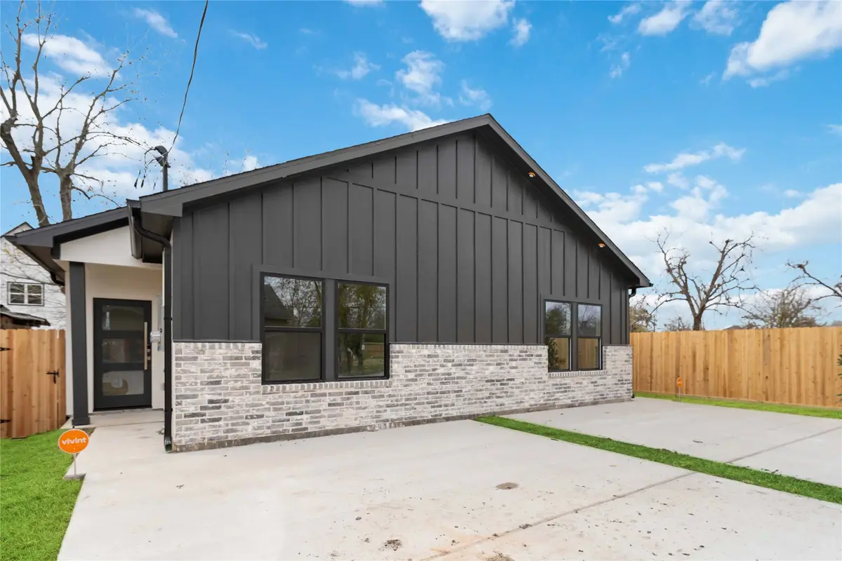 4314 Stassen Street, Houston, TX 77051 - Image #1