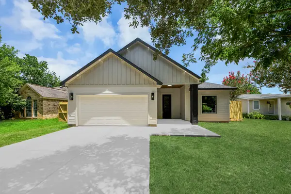 216 W Curtis Avenue, Pasadena, TX 77502