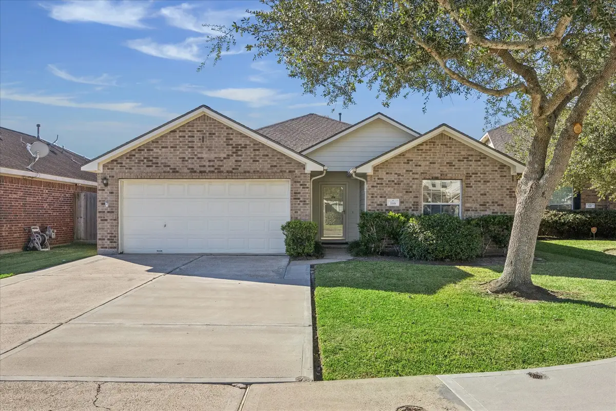 814 Sand Dollar Court, La Marque, TX 77568 - Image #1