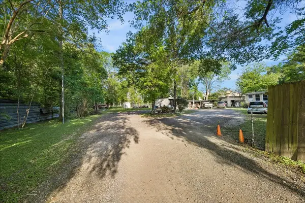 19523 Fm 1485 Road, New Caney, TX 77357