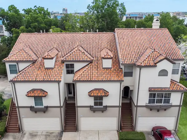 309 Lakeside Lane, Houston, TX 77058