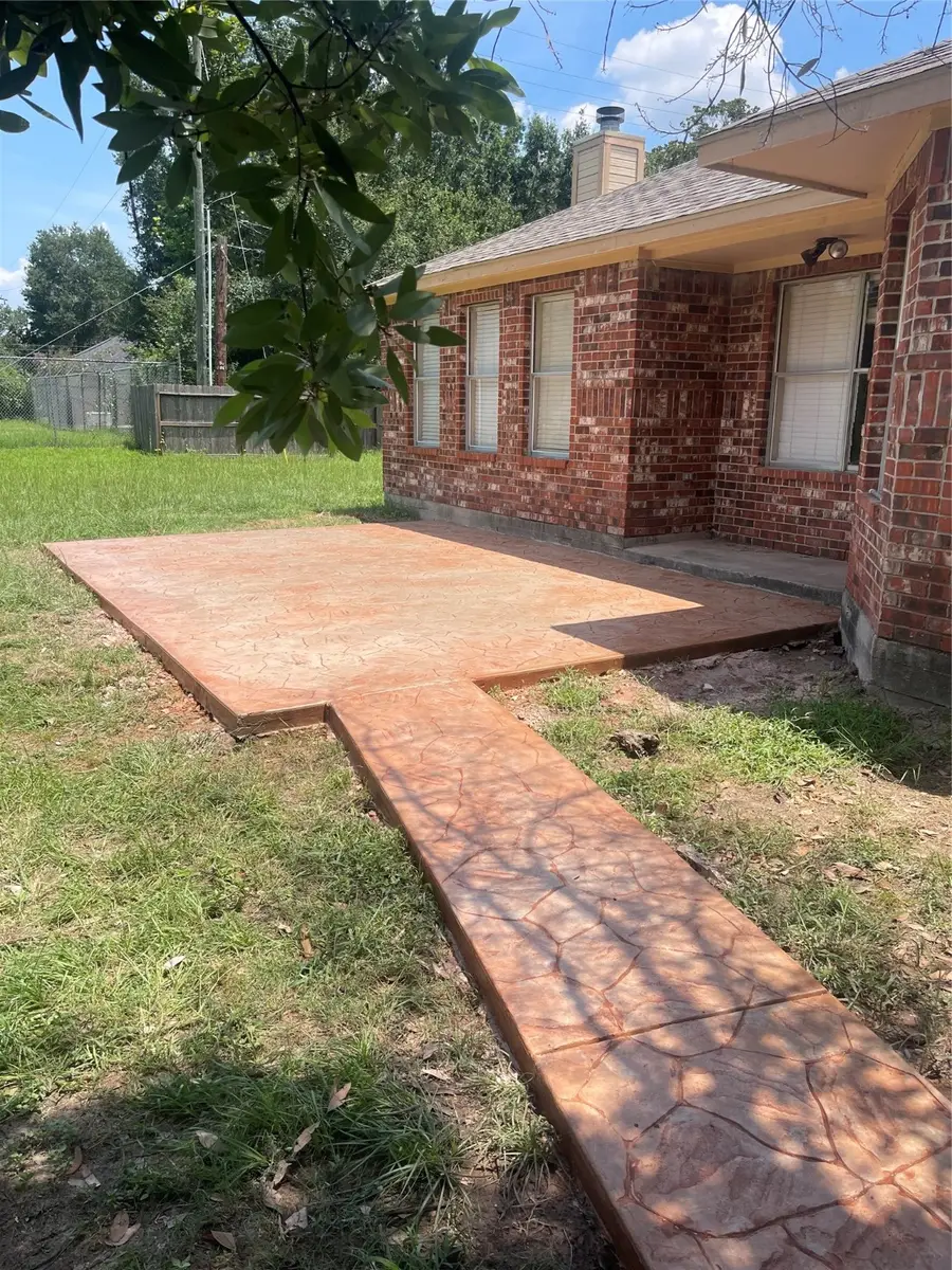 581 Mosswood Drive, Conroe, TX 77302 - Image #2