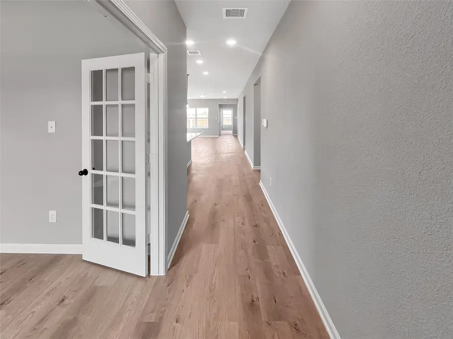 1602 River Scene Trail, Dayton, TX 77535 - Image #2