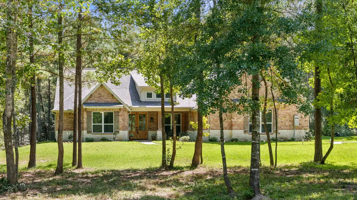 244 Grand View, Huntsville, TX 77340 - #1