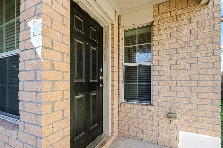 882 Darbydale Crossing Lane, Houston, TX 77090 - Image #2