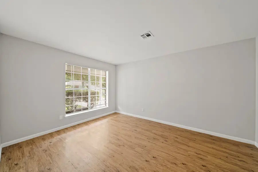 5922 Densmore Drive, Houston, TX 77035 - Image #3