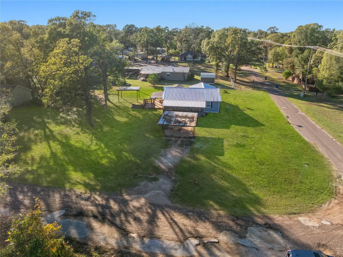 2705 21st Street, Hempstead, TX 77445 - Image #1