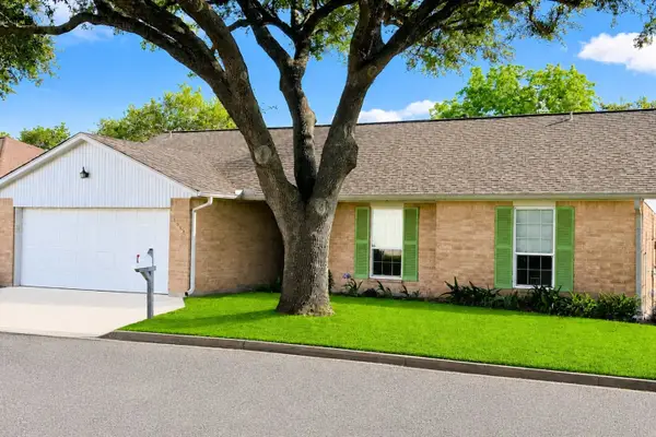 1517 Oakcrest Street, Wharton, TX 77488