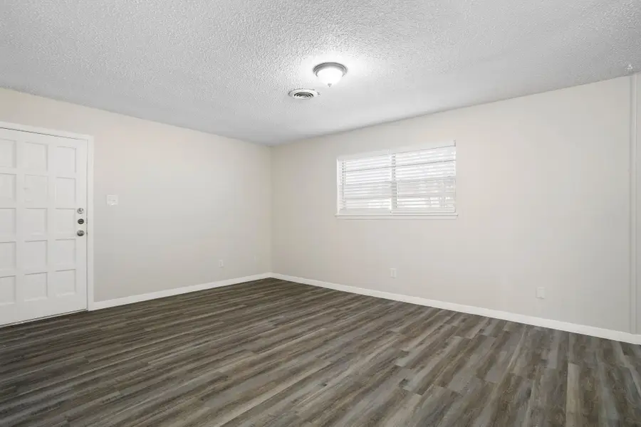 118 Johnson Street, La Marque, TX 77568 - #2