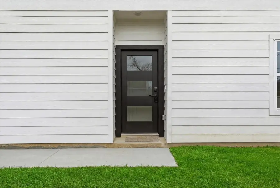 524 N 4th Street, La Porte, TX 77571 - #3