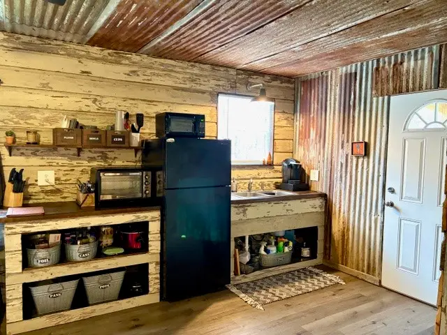 1140 Cr 4445, Spurger, TX 77660 - Image #2