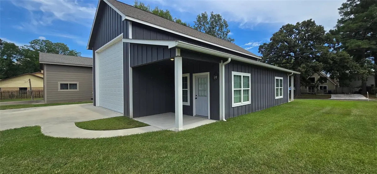 431 Old Post Road S, Livingston, TX 77351 - #1