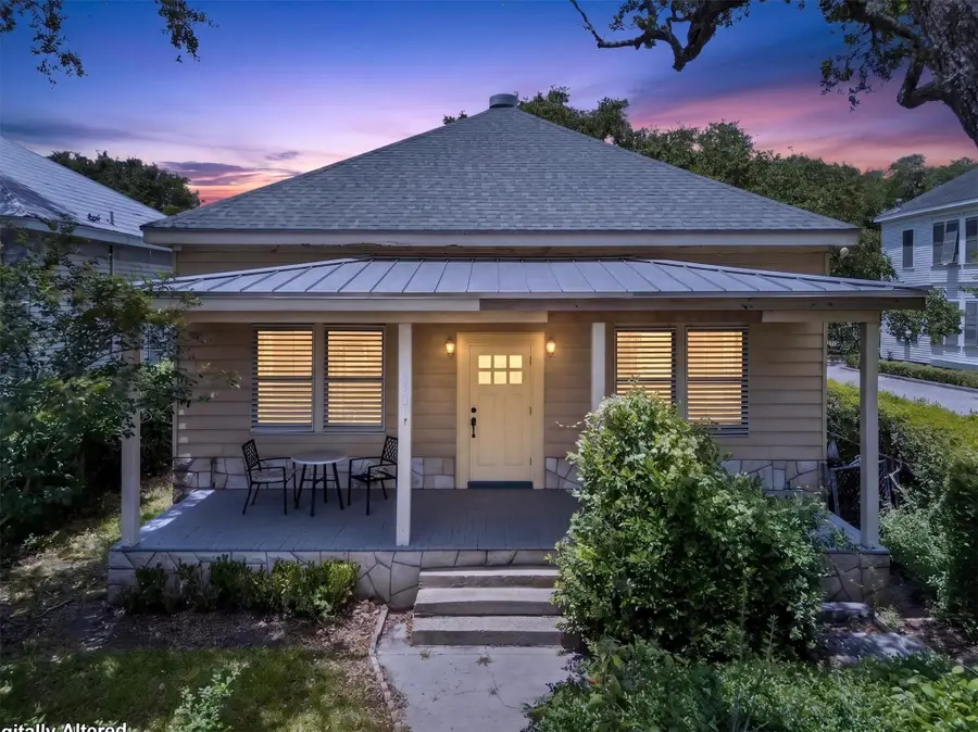 3310 Avenue O, Galveston, TX 77550 - #2