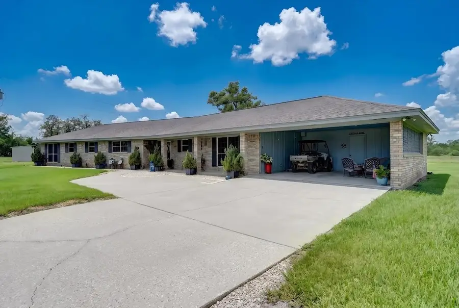 3230 S Fm 1291, Fayetteville, TX 78940 - #3