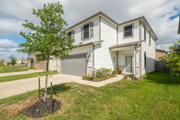 7309 Hobby Wind Ridge Drive, Houston, TX 77075