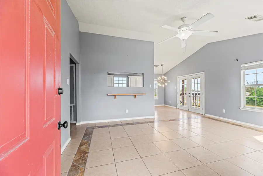 7228 Highland Bayou Drive, Hitchcock, TX 77563 - #2