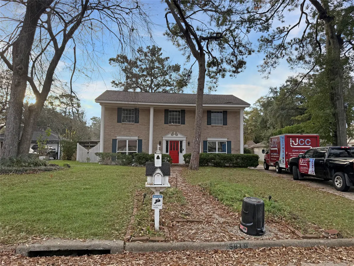 5819 Old Lodge Drive, Houston, TX 77066 - Image #1