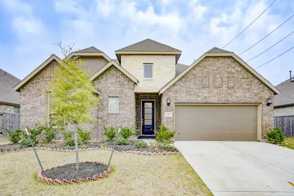 2510 Olivine Stone Drive, Richmond, TX 77469