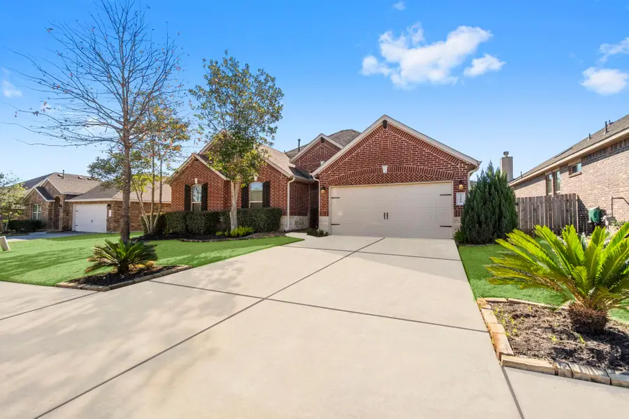 1506 Heartwood Drive, Conroe, TX 77384 - Image #2