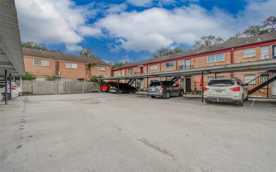 11609 Chimney Rock Road #B, Houston, TX 77035 - Image #3