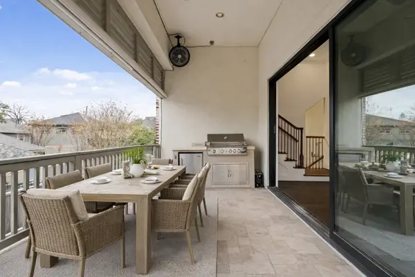 612 E 20th Street #A, Houston, TX 77008