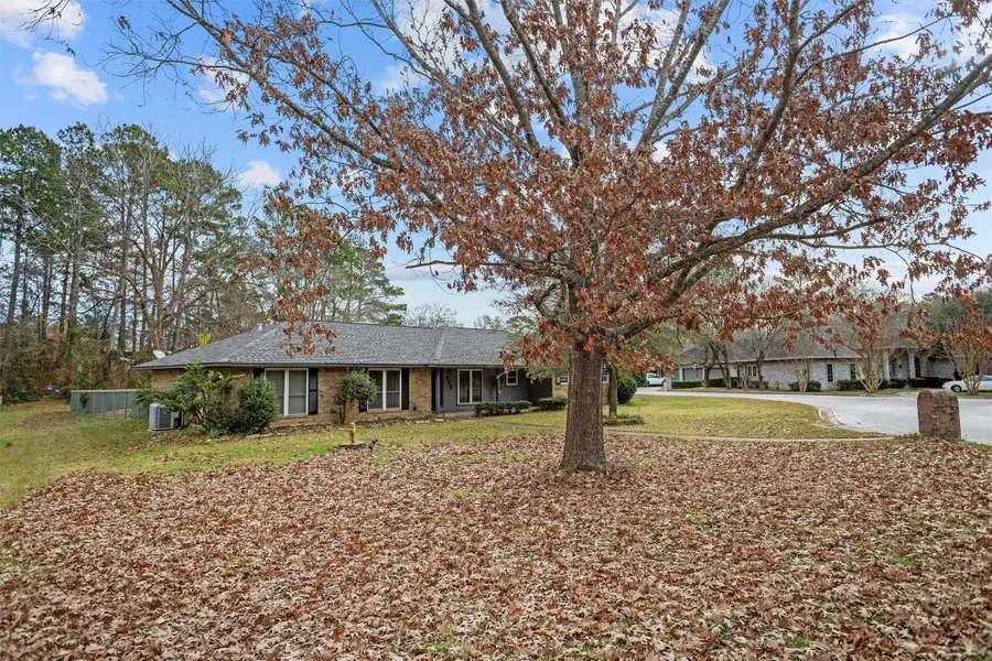 419 Trailwood Circle, Lufkin, TX 75904 - Image #2