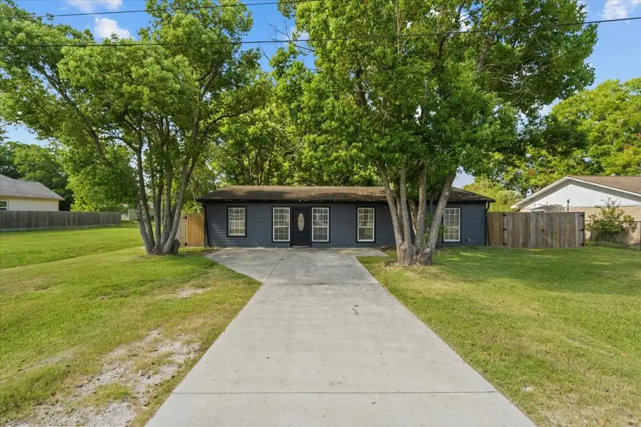 4501 E 38th Street, Dickinson, TX 77539 - #3