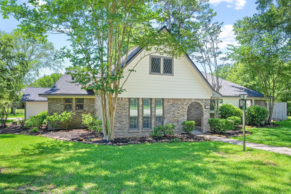 826 N Rivershire Drive, Conroe, TX 77304 - #1