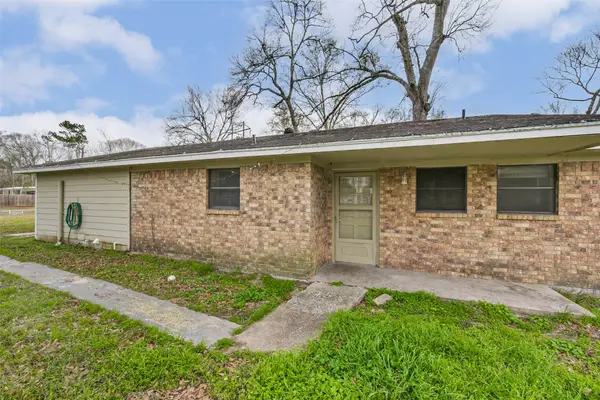 26790 Burning Tree, New Caney, TX 77357