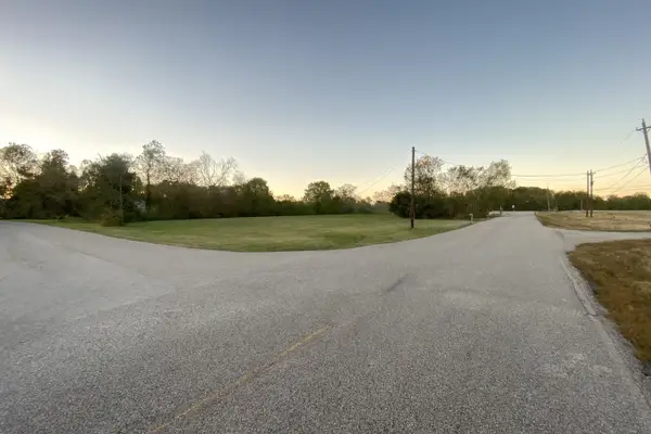 16118 County Road 897, Rosharon, TX 77583